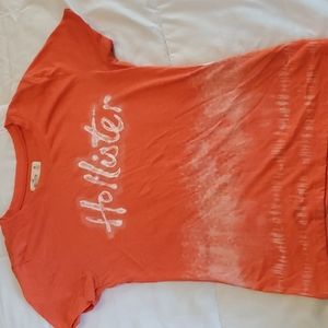 Hollister tshirt